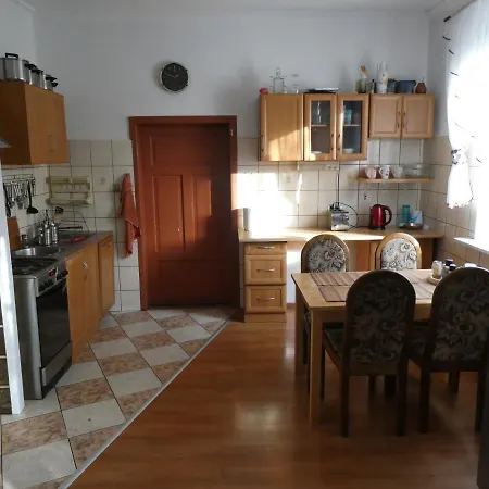 Domek Z Kominkiem. Czeladź